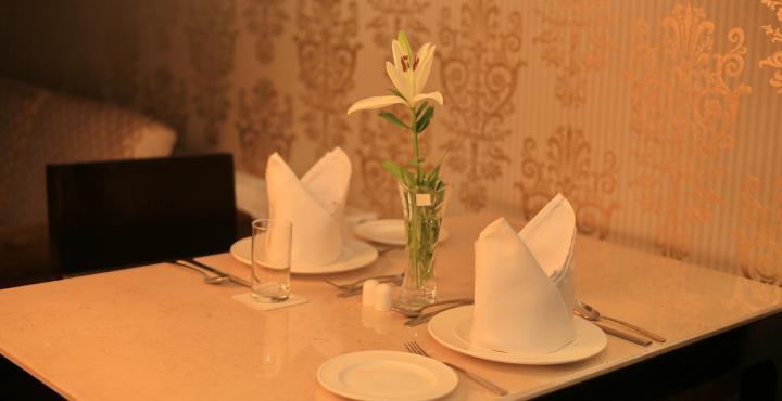 Batra Hotels And Residences Srīnagar Eksteriør billede
