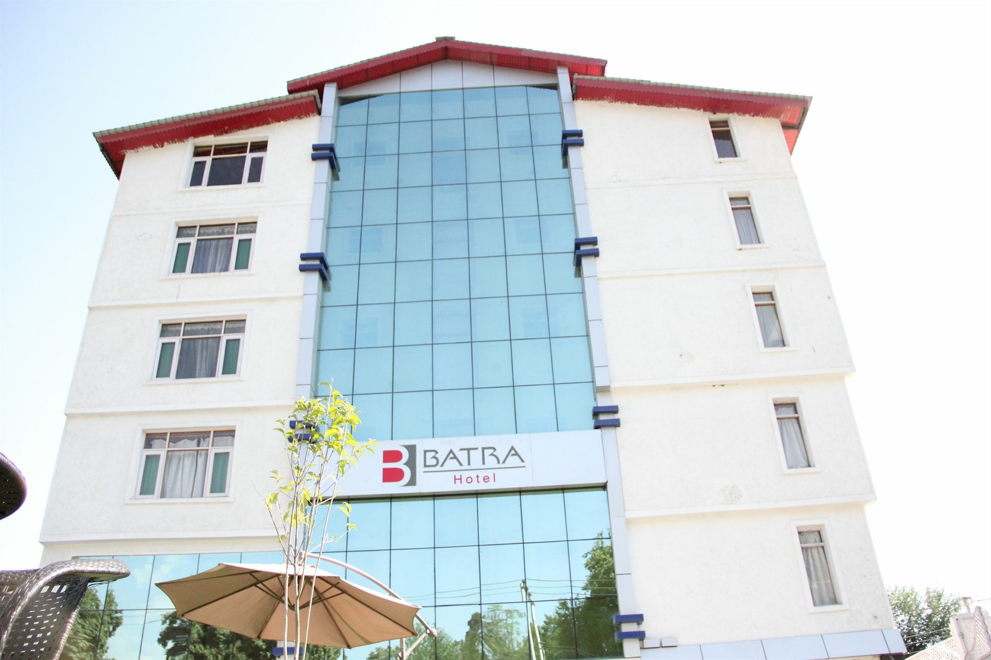 Batra Hotels And Residences Srīnagar Eksteriør billede